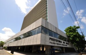 Ministério Público realiza operação sobre desvios de recursos públicos em desfavor da Prefeitura do Recife