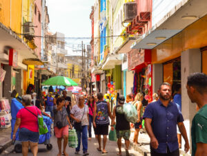 Comércio pernambucano deve movimentar R$ 183 milhões no Dia dos Pais