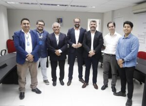 Prefeitos aprovam projeto de concessão parcial do saneamento de Pernambuco