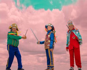 Exposição revela beleza e força da indumentária do Reisado de Garanhuns