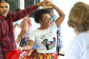 Em Pauta: Recife celebra Dia dos Avós com exposição fotográfica na Feira Viver Aurora