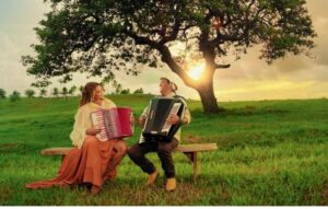 BNB recria Dominguinhos via IA para celebrar com Lucy Alves os 20 anos do Agroamigo