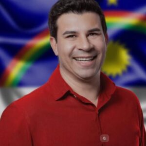 Giro Político: Com grande margem de votos, Carlos Veras será o novo presidente estadual do PT