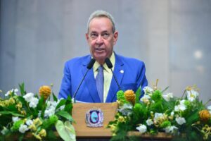 Álvaro Porto diz que Alepe não atrasou projetos do Governo e cobra provas da governadora