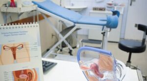 Tratamento hormonal da endometriose ganha reforço no SUS