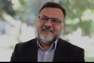 A Université Cathólique de Lille decide conceder título de Doutor Honoris Causa ao Pe Pedro Rubens, reitor da Unicap