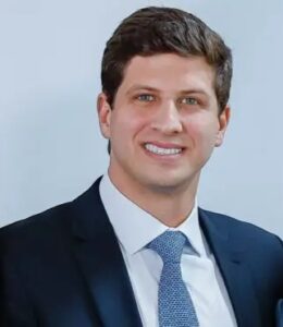 Giro Político: Como já fez Raquel, João Campos vai cumprir sua parte na restauração do Santuário do Morro