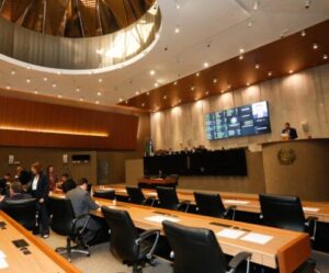 Por falta de quórum Alepe adia aprovação em plenário do novo administrador de Noronha