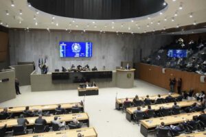 Giro Político: Estado encontra solução para agilizar pagamento de emendas e reduzir tensões entre Executivo e Legislativo         