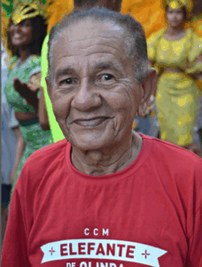 Morre Seu João de Elefante, ícone do Carnaval de Olinda