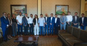 Consciente do embate político que vai enfrentar na Alepe, governadora estreita laços com PP em reunião