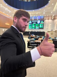 Assembleia aprova por unanimidade novo administrador de Fernando de Noronha