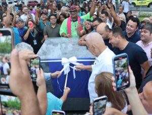 Prefeito Ramos inaugura Requalificação da Praça Agamenon Magalhães, no Centro do Paulista