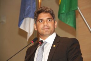 Giro Político: PL vai mudar liderança na Alepe e garantir maioria do Governo na CPI da publicidade