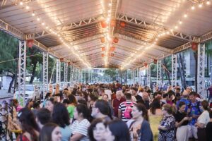 5ª edição da Feira de Artesanato do Recife, reúne 80 expositores em Boa Viagem, neste sábado