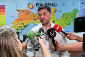 Pernambuco mantém liderança na malha aérea do Nordeste em agosto