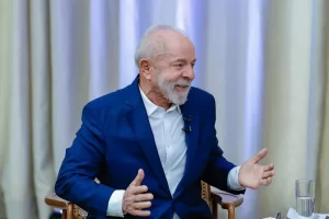 Lula em Pernambuco: “Pernambucanos têm grande privilégio ao contar com políticos do porte de Raquel Lyra e João Campos”