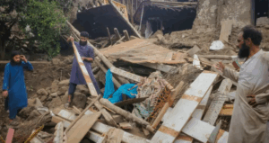 Afeganistão pede socorro internacional após terremoto que deixou cerca de 800 mortos