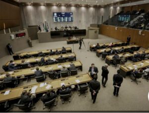 Giro Político: Bancada governista domina debate na Alepe e faz apelo à união em favor do estado