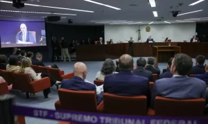 Julgamento de Bolsonaro no STF será retomado nesta terça.Veja os próximos passos