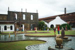 Setembro na Oficina Francisco Brennand tem dia de gratuidade e programação dedicada à acessibilidade