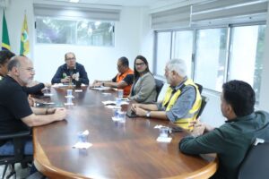 Chuvas perdem intensidade em Jaboatão, mas Defesa Civil mantém alerta laranja.